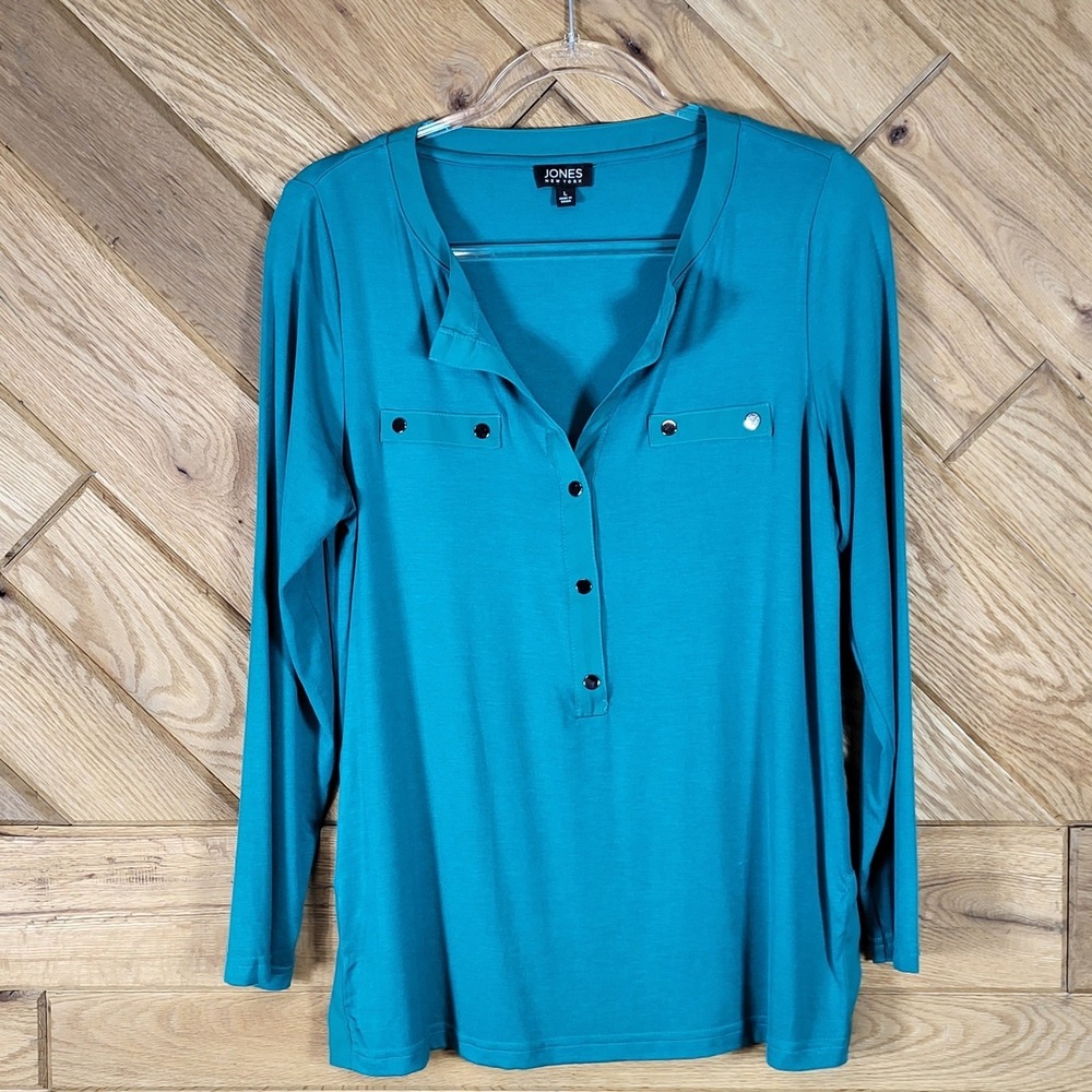 Jones New York Henley Top Womens Large Long Sleeve Button Chest Pockets Teal